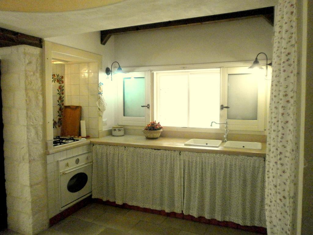 Trullo Villa Giuliana Con Giardino Posizione Panoramica Free Wifi Ostuni Phòng bức ảnh